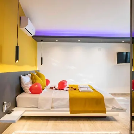 3 Bedroom - 7756 칼칸