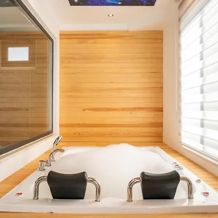 3 Bedroom - 7756 빌라 *