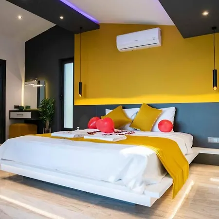 3 Bedroom - 7756 빌라 *