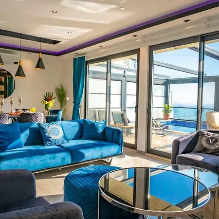 빌라 3 Bedroom - 7756 칼칸